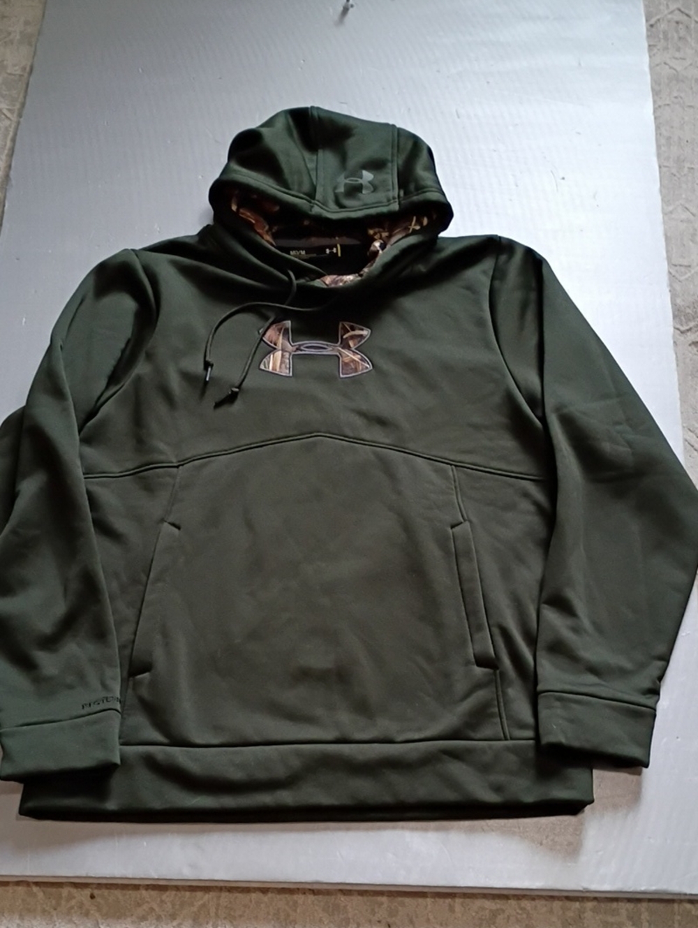 Under Armour Storm  Men's Olive Green Hoodie with Camo Logo M